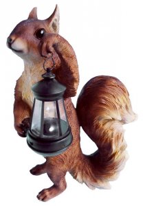 Dekoracia Gecco 8365, Veverička s lampášikom, polyresin, 41 cm